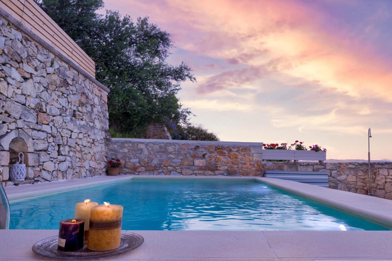 Olga'S Filoxenia - Villa Aladanos-Private Pool And Heated Jacuzzi Makhairoi Экстерьер фото